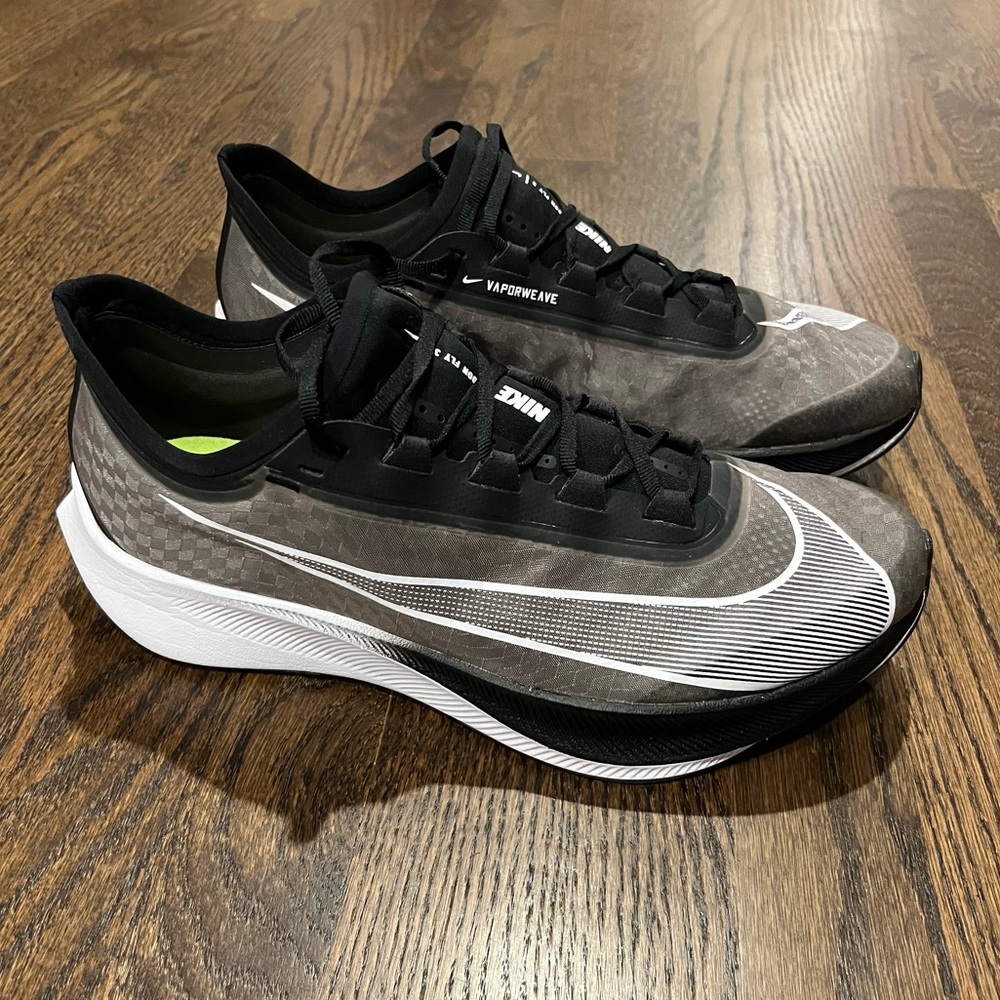 Nike Zoom Fly 3